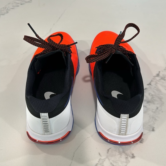 Nike Shoes - Picture 3 of 5